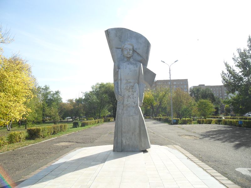 Сквер памяти Салмышского боя Сквер памяти Салмышского боя