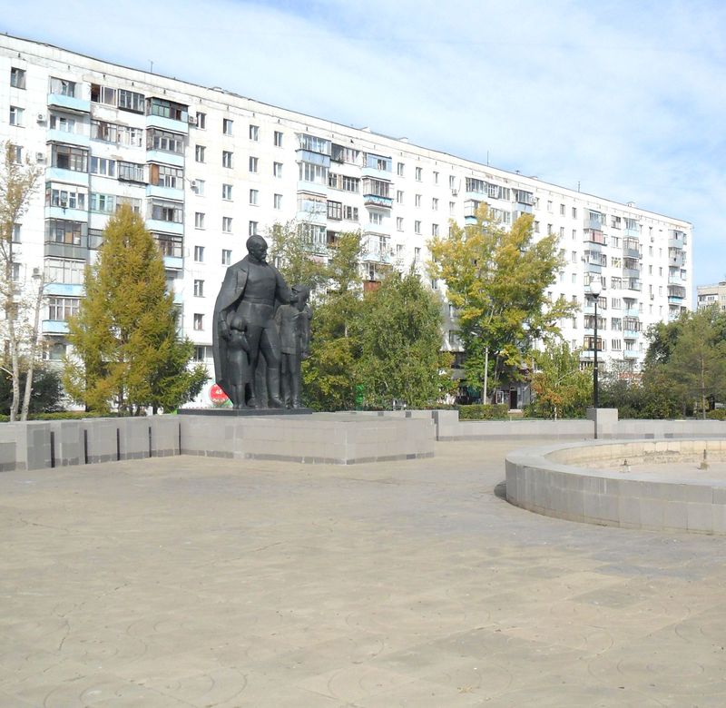 Памятник Ф.Э. Дзержинскому